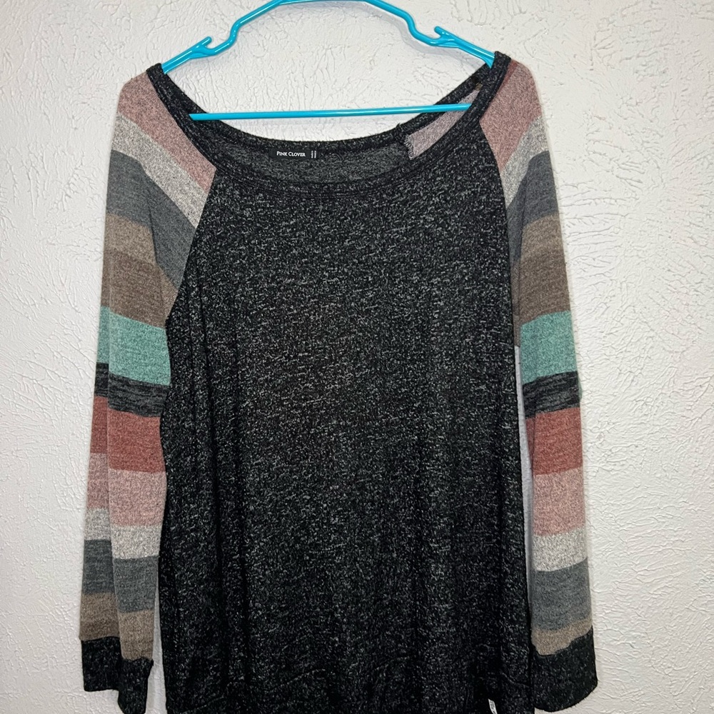 Colorblock Long Sleeve Top